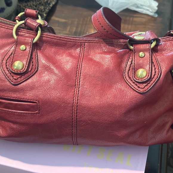 The Sak 100% Leather  Over The Shoulder Purse Hand Bag Red Center Zipper - Picture 4 of 12